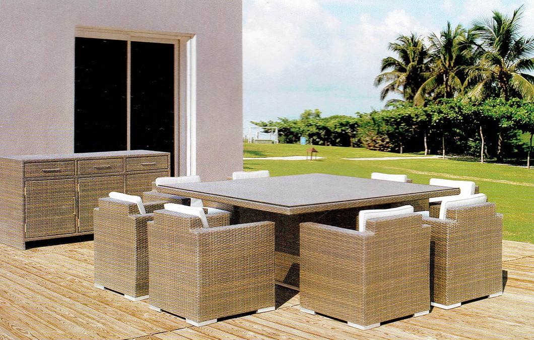 Beatrix Dining Set - OUTDOOR STUDIO