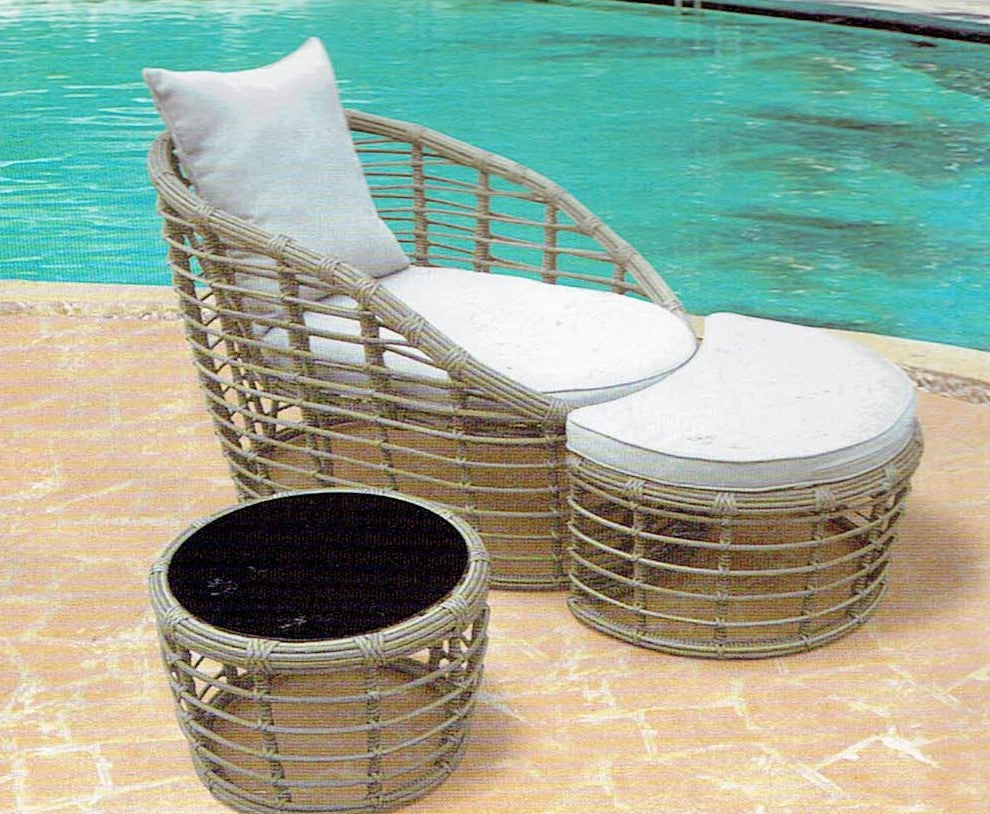 Calynn Patio Set - Wicker World